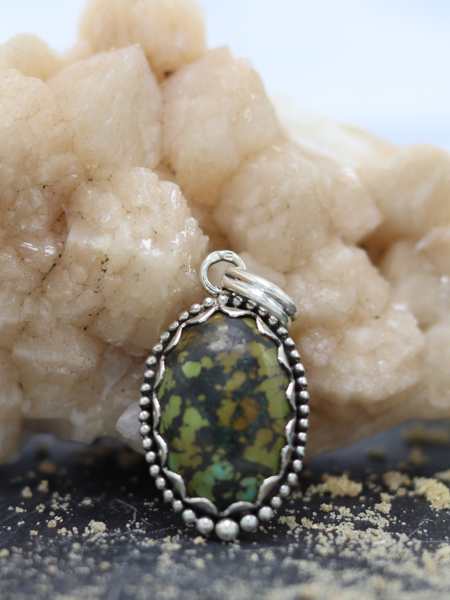 TURQUOISE PENDANT