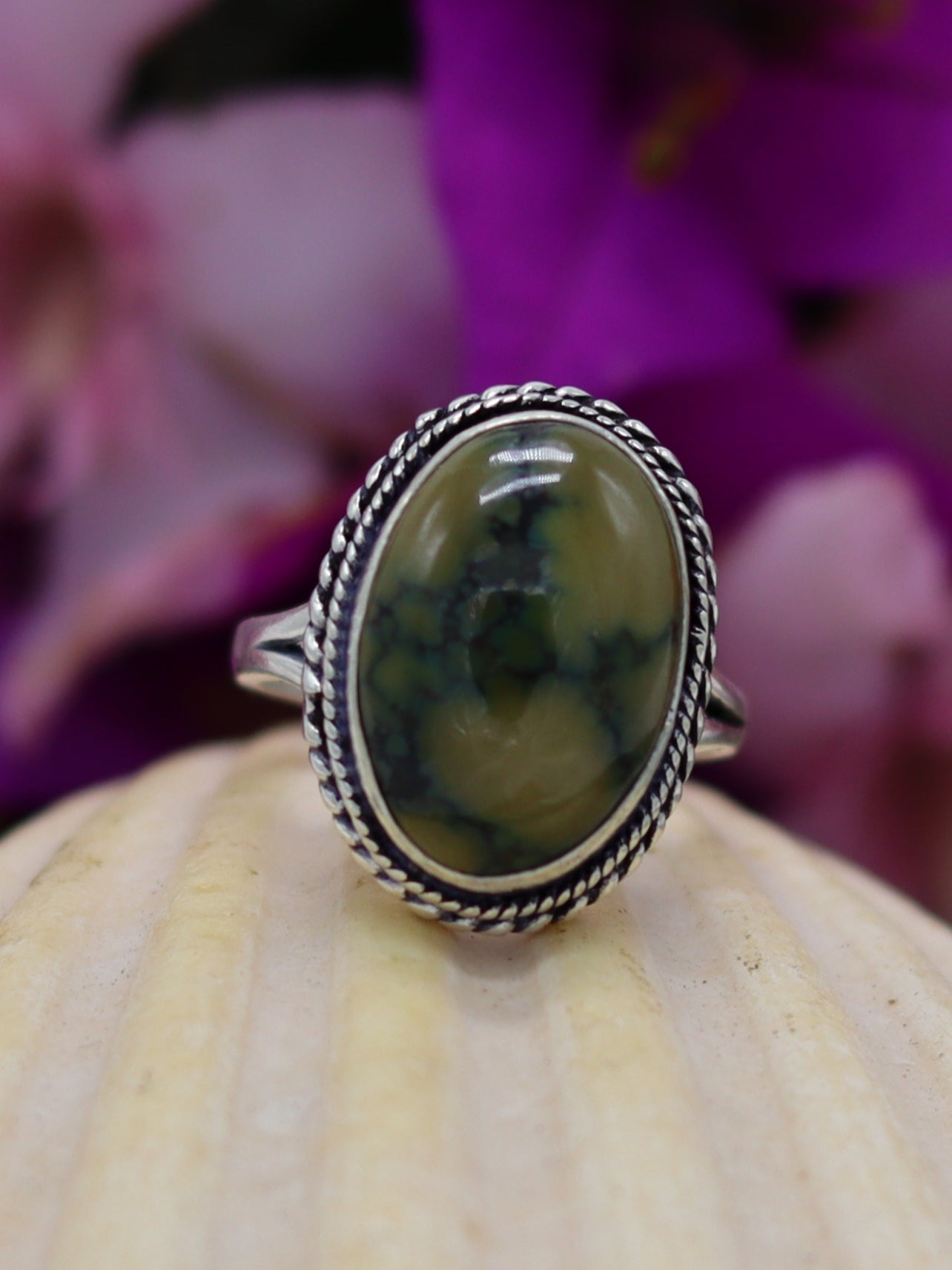 S0NORAN SILVER RING