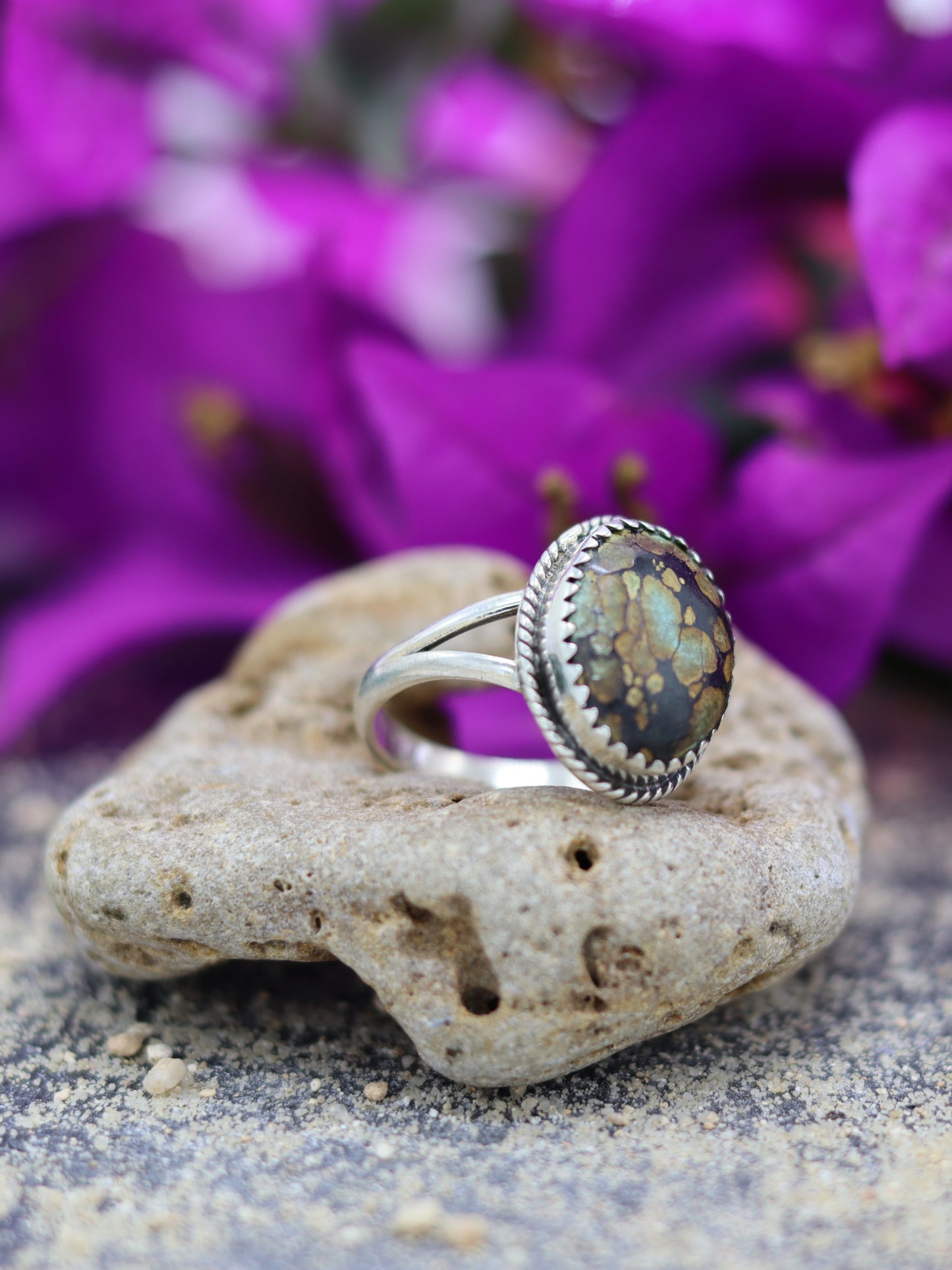 S0NORAN SILVER RING