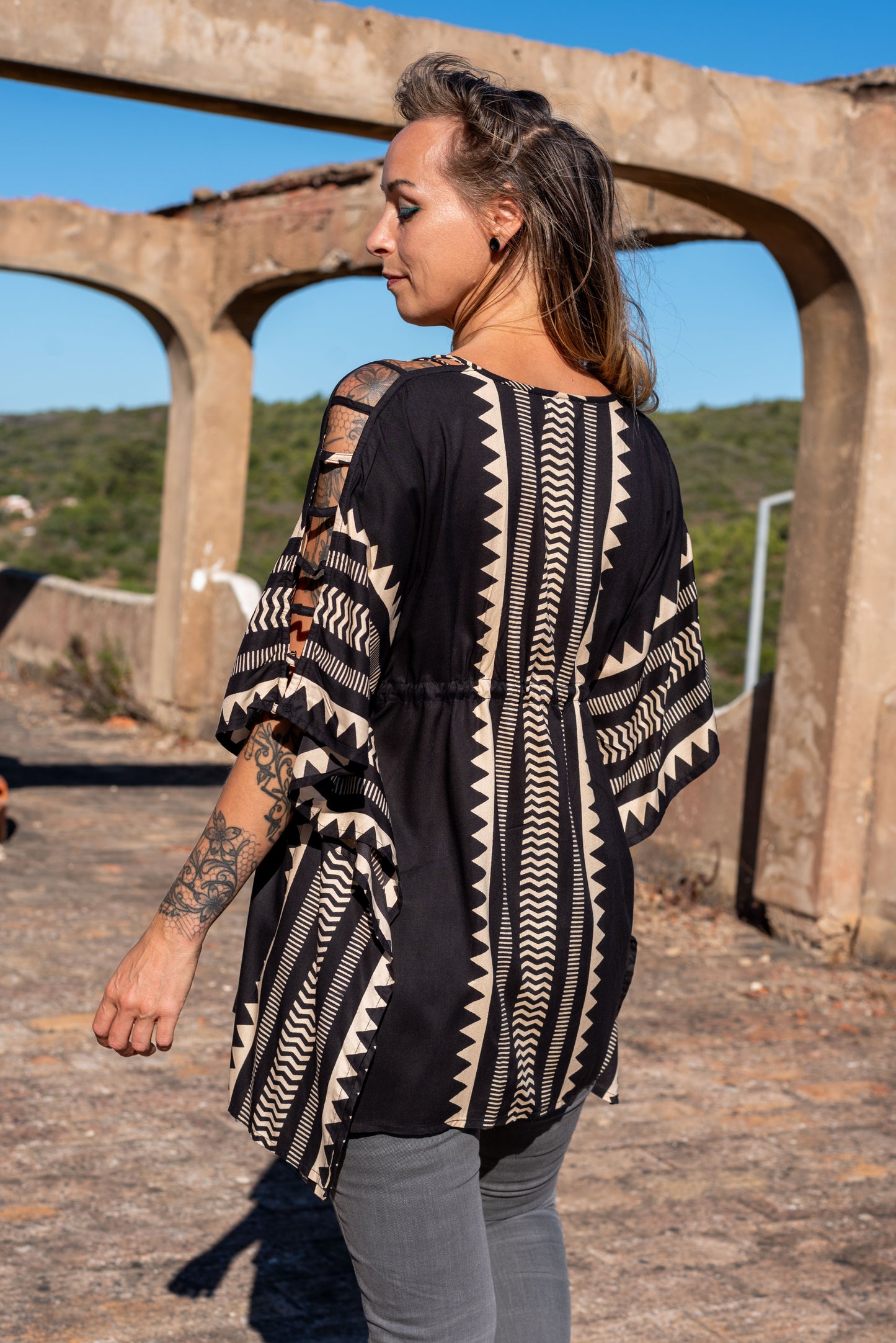 VERU KAFTAN