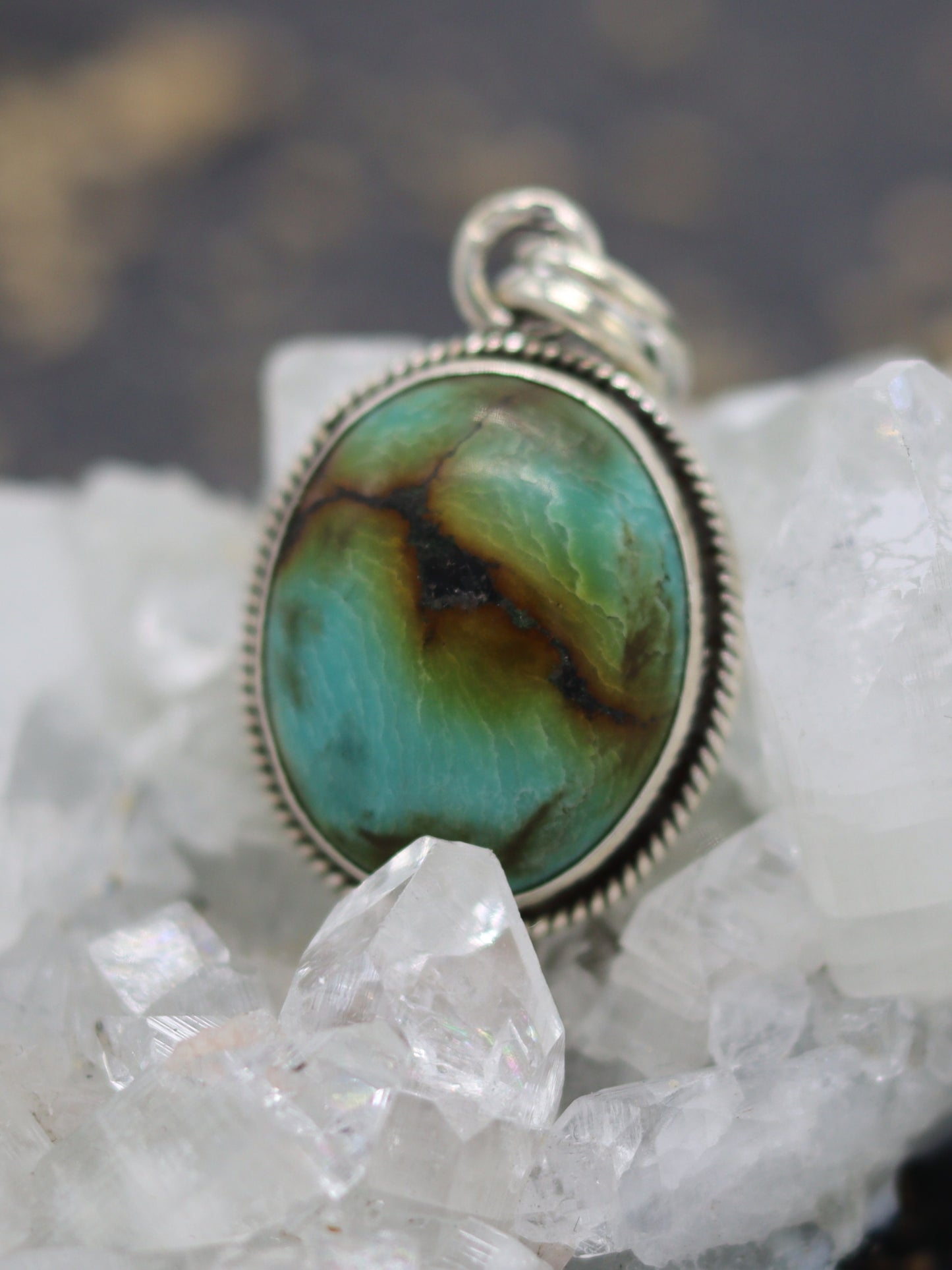 TURQUOISE PENDANT